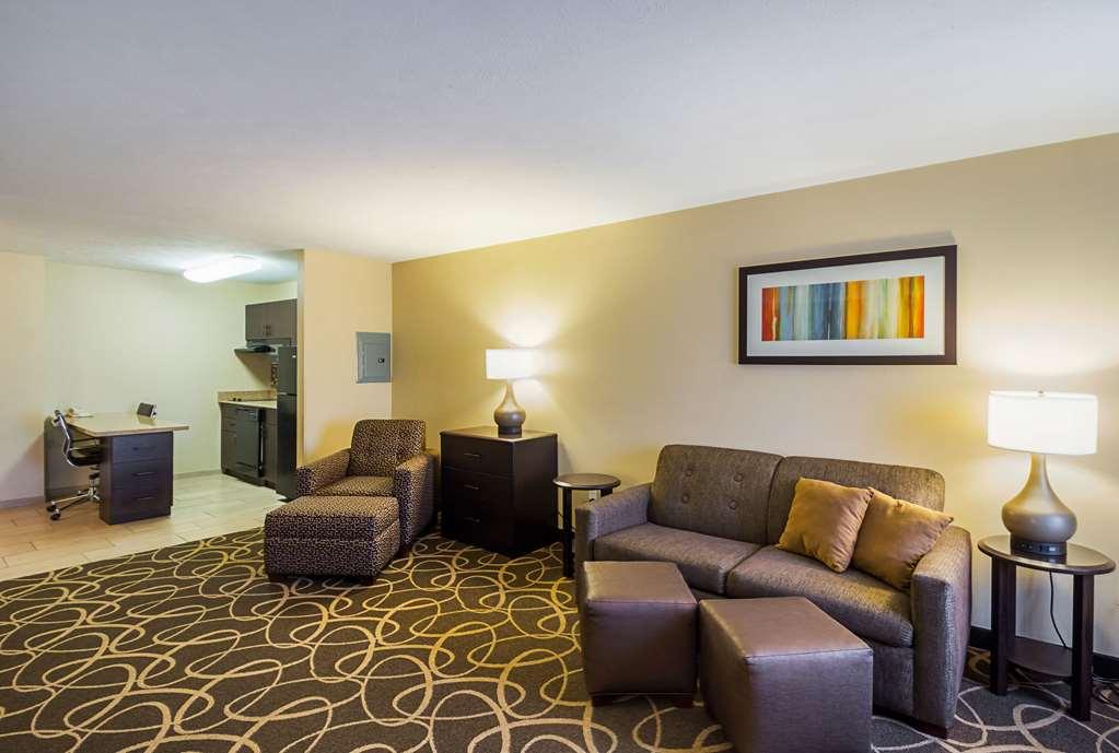 Mainstay Suites Fargo - I-94 Medical Center Экстерьер фото