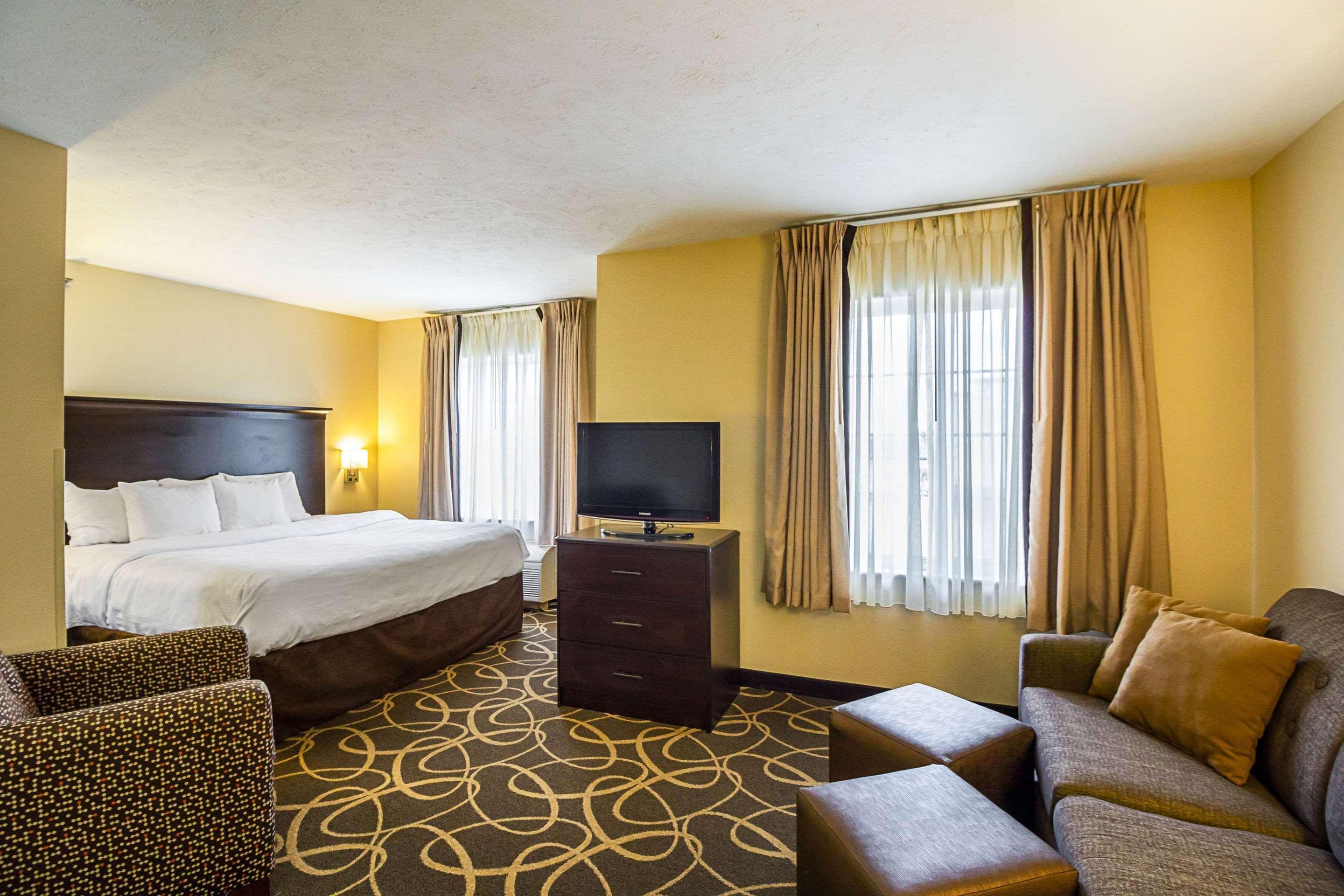 Mainstay Suites Fargo - I-94 Medical Center Экстерьер фото