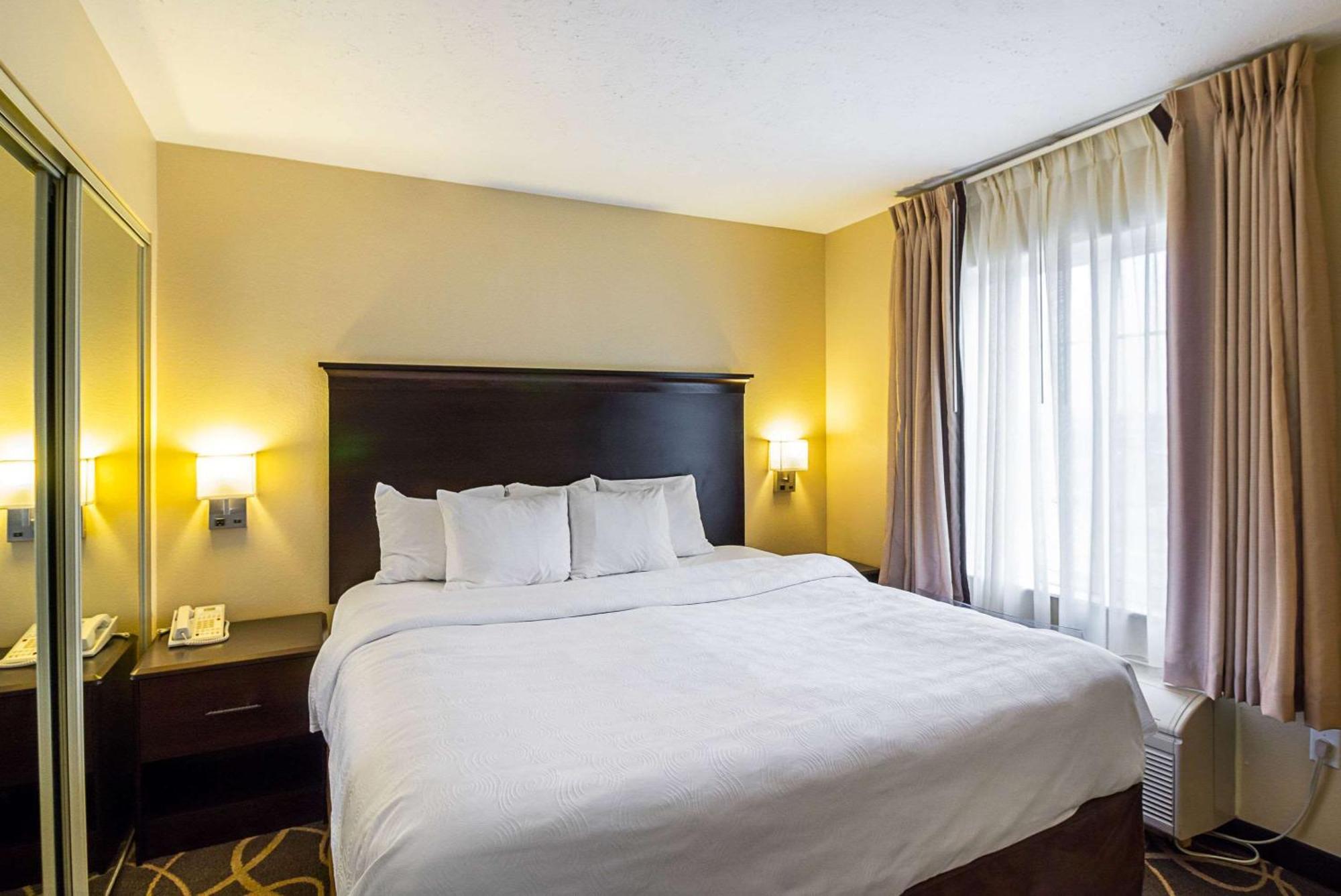 Mainstay Suites Fargo - I-94 Medical Center Экстерьер фото