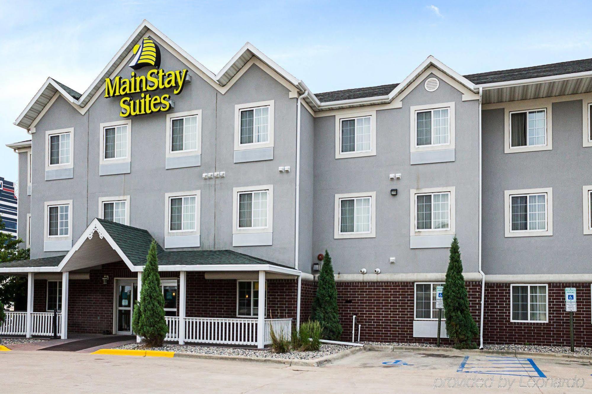 Mainstay Suites Fargo - I-94 Medical Center Экстерьер фото