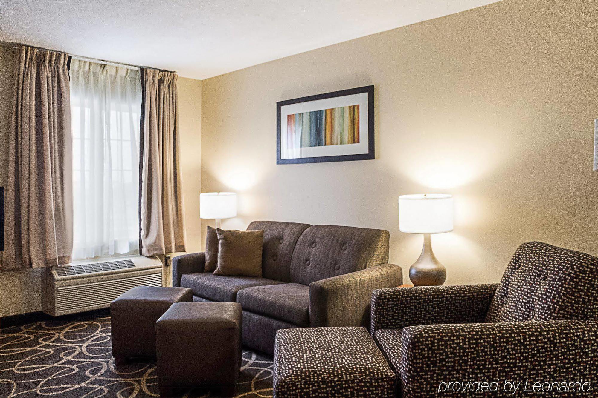 Mainstay Suites Fargo - I-94 Medical Center Экстерьер фото