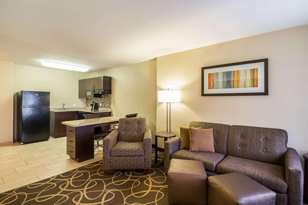 Mainstay Suites Fargo - I-94 Medical Center Экстерьер фото