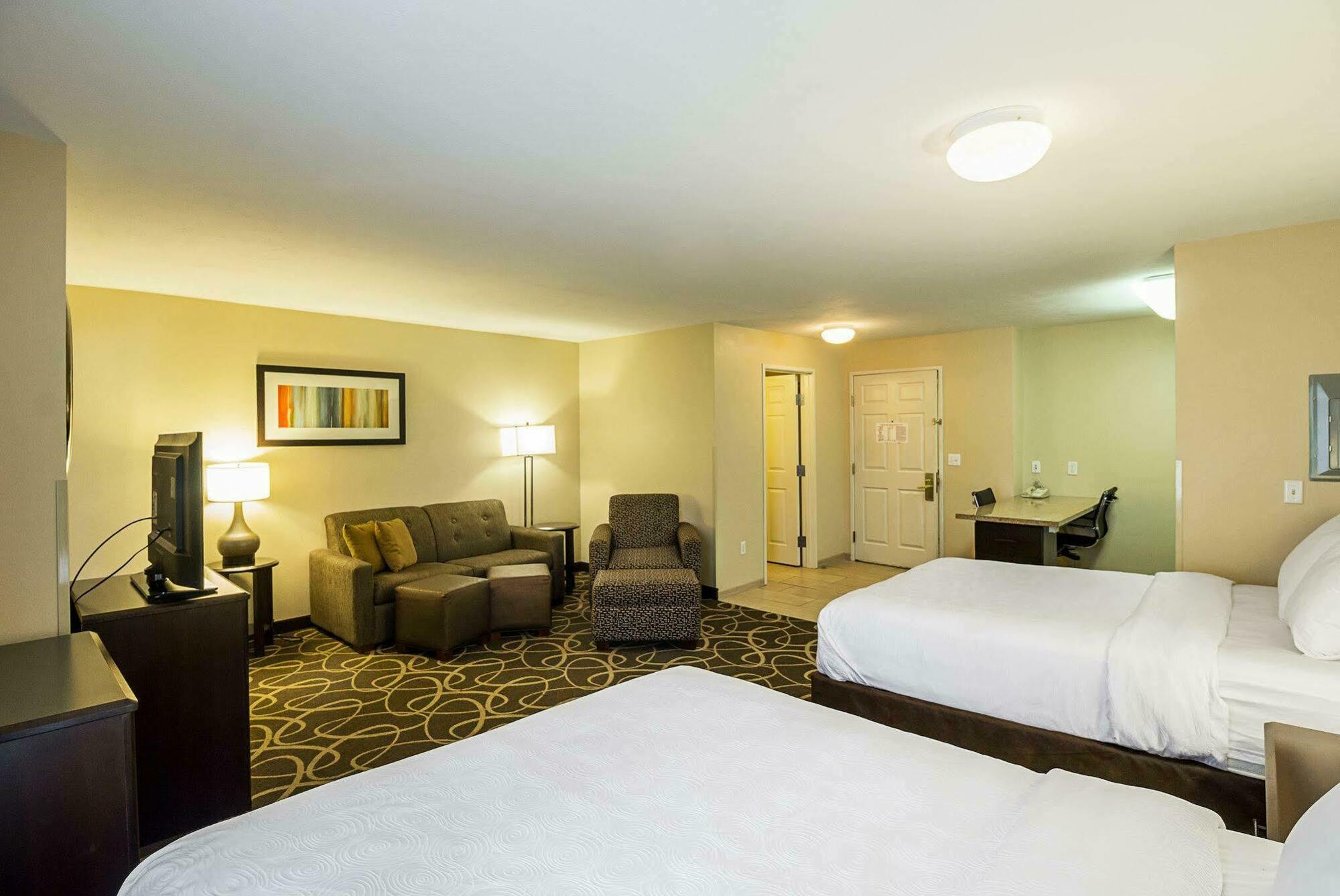 Mainstay Suites Fargo - I-94 Medical Center Экстерьер фото